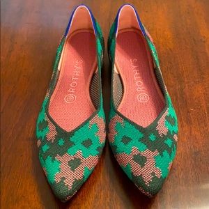 Rothys Brand New Green Botanicamo  size 9
